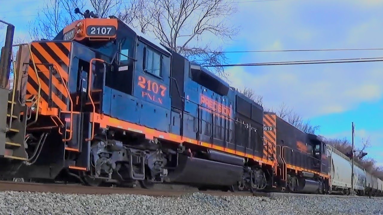 The PNLX GP40-2LW and MP20GP Duo