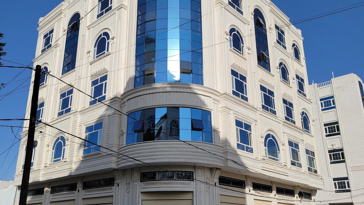 عماره للبيع ركنيه مساحة ٨ لبن حر بيت بوس المثلث الذهبي السعر مليون و٢٠٠ الف دولار قابل للتفاوض 
