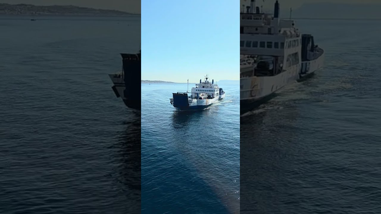 Light #docking, on a calm summer day