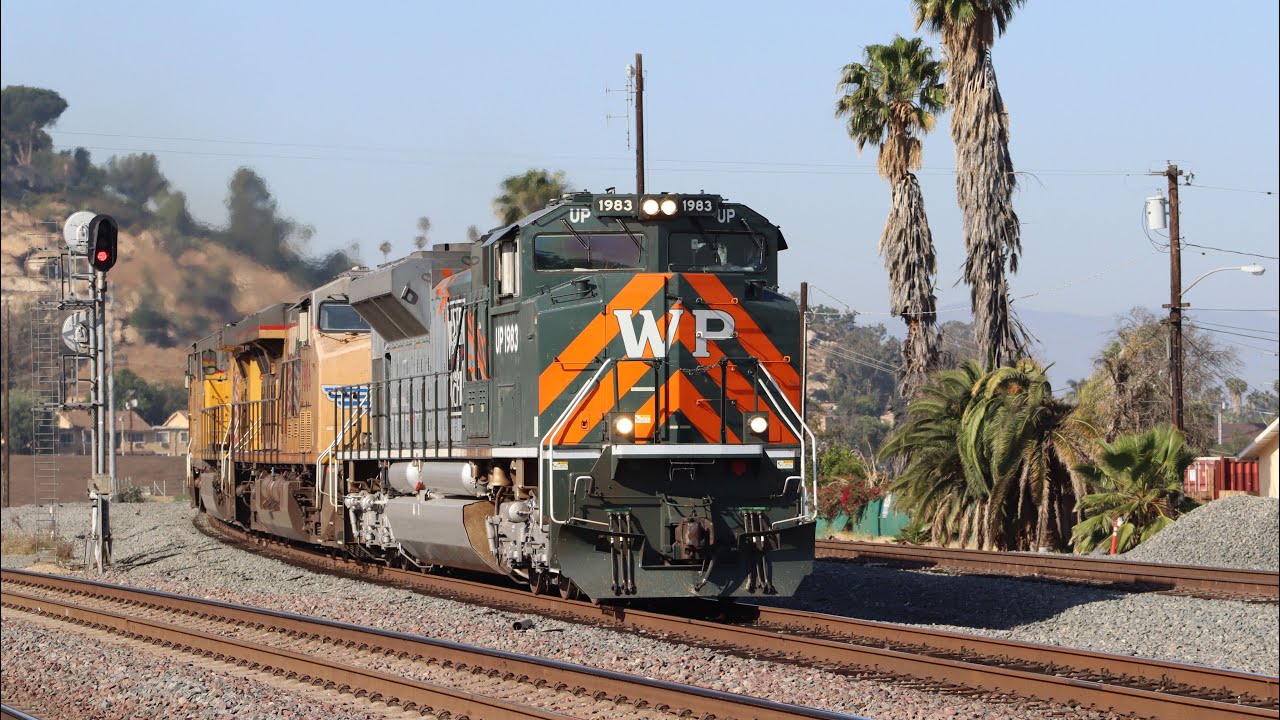 05/04/22 Railfanning Riverside/Colton Feat. UP 1983 On point, BNSF 7695 on point, Bonnets, CN & More