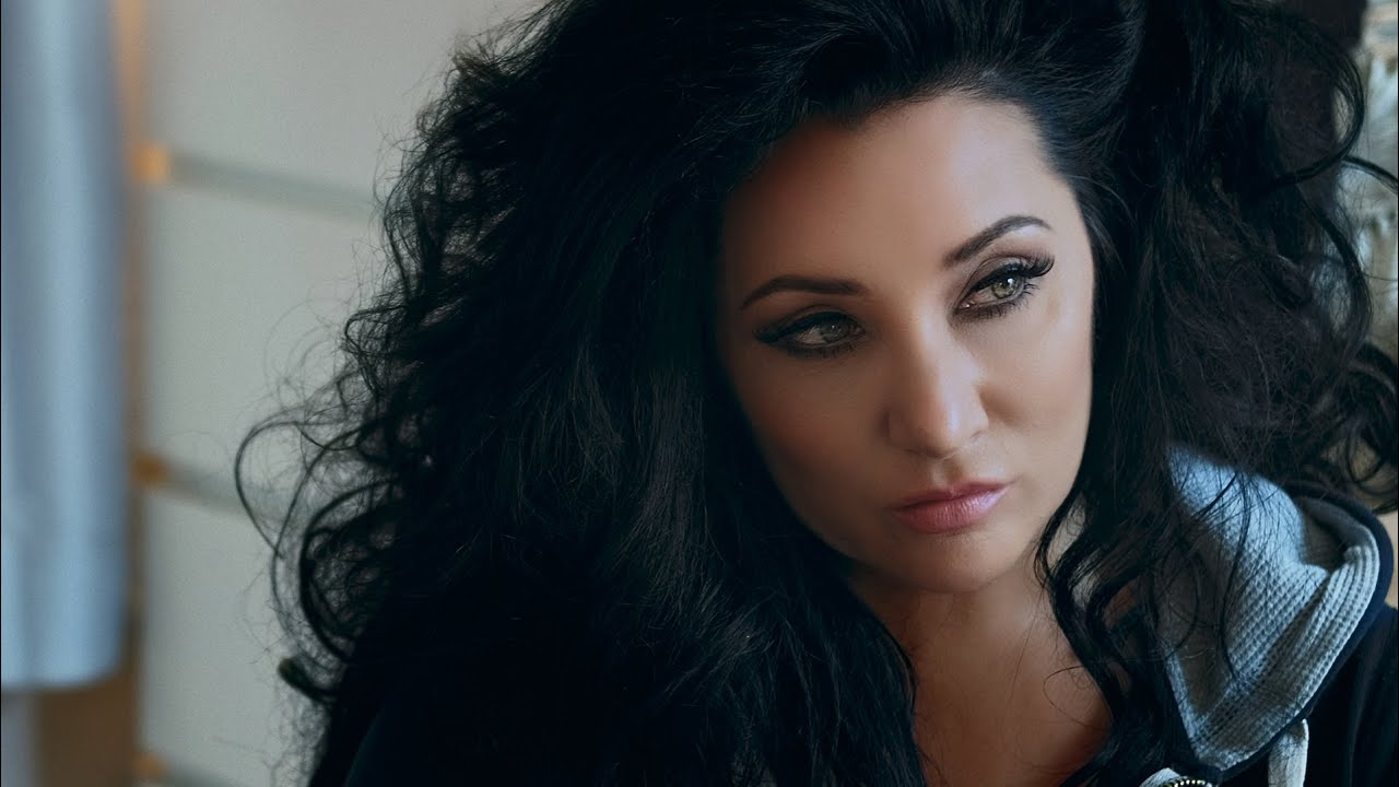 I Remember When (Official Music Video) - Rachael Hawnt