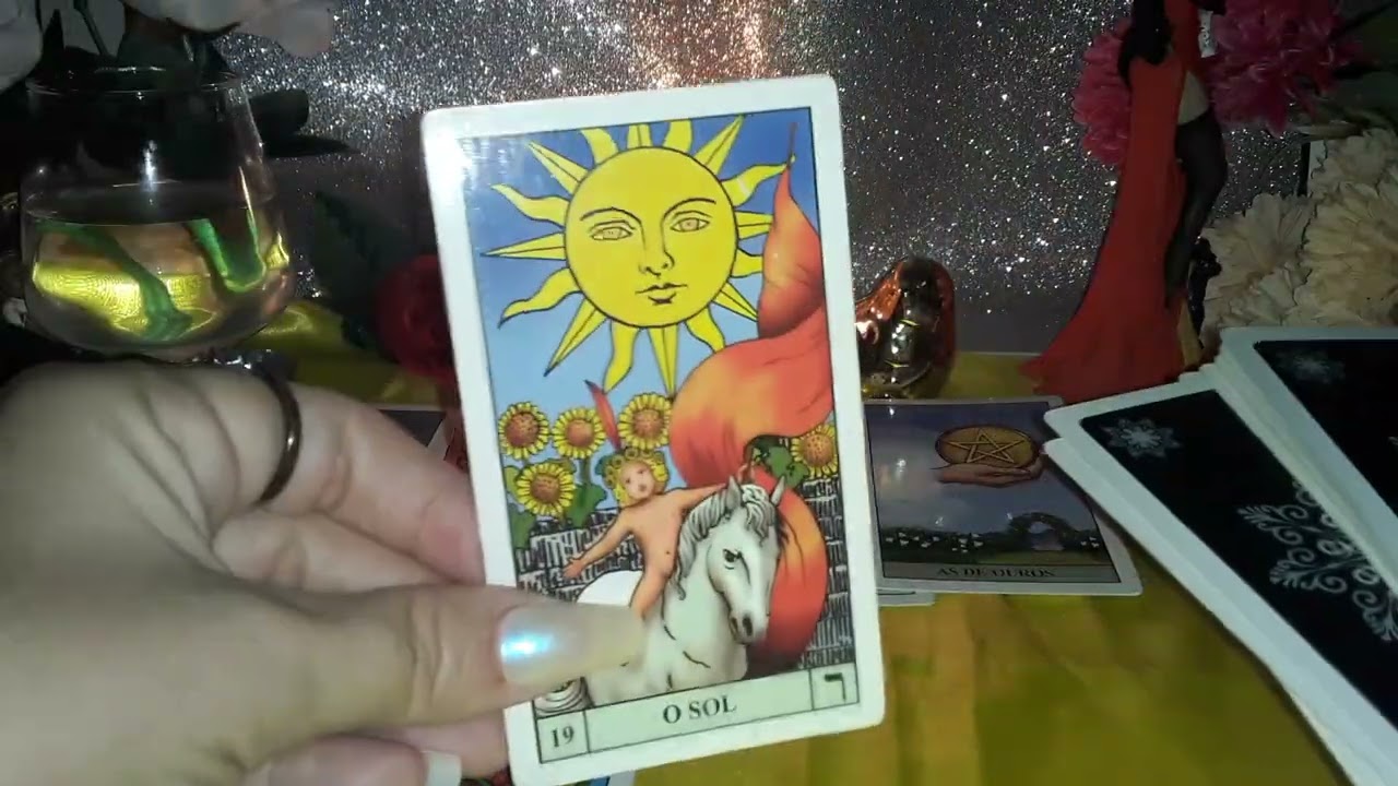 Mensagem canalizada dele(a): Quero gritar pro mundo inteiro que te amo #vidência #cigana #medium