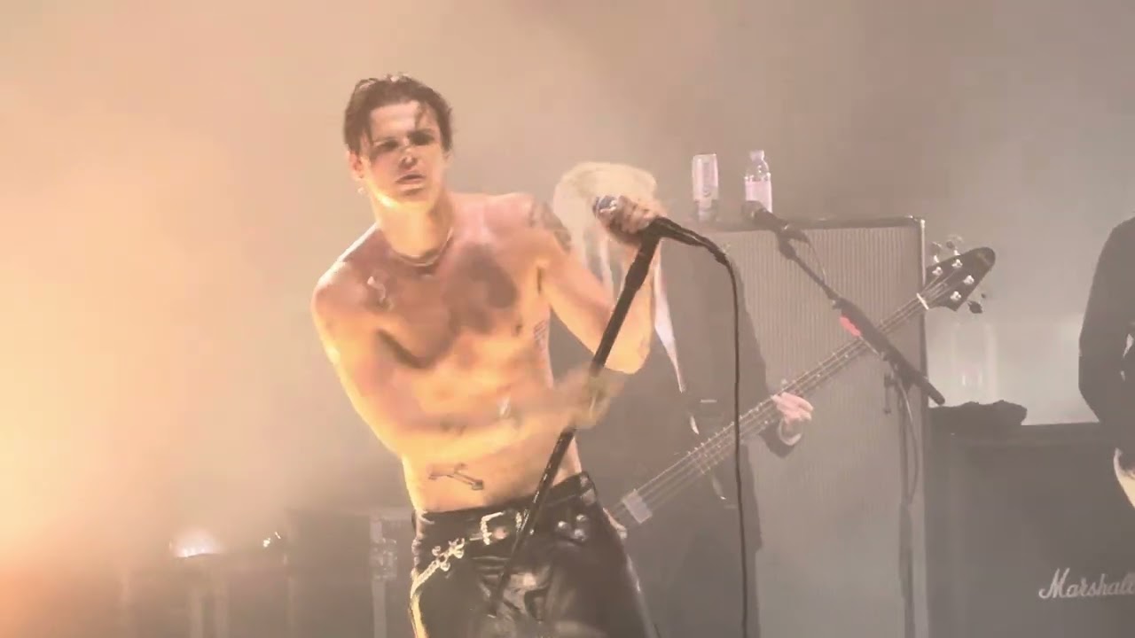 YUNGBLUD 🖤 Changes by Ozzy Osborne 8/24/25 San Diego @yungblud @ozzyosbourne 