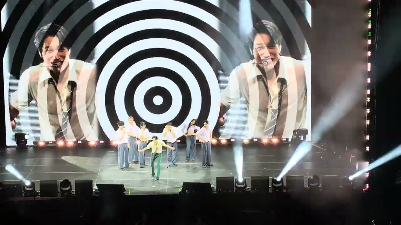 [4K] 250909 KAI | KAION México City 'Pressure + walls don't talk + bomba' FANCAM