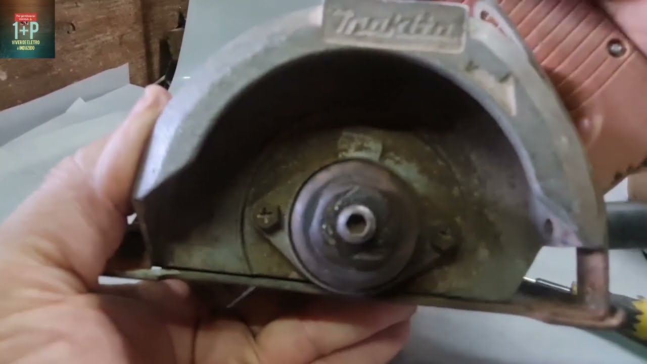 Como fazer? Rotor makita rodando invertido.