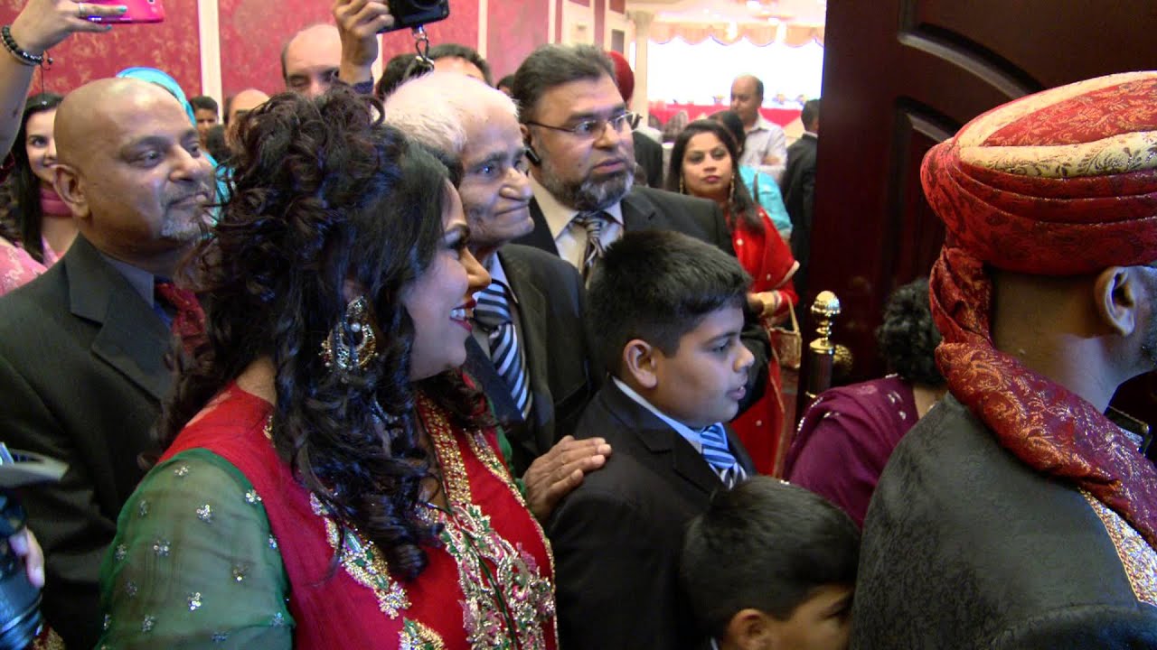 Chandni Convention Centre Wedding | Indian Wedding Door Game in Brampton Toronto