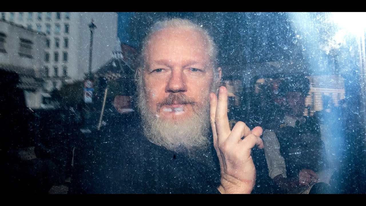 Julian Assange ve WikiLeaks'in Kısa Hikayesi