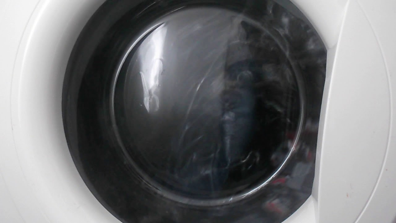 Whirlpool AWM 1400 first wash with Persil non bio part 3