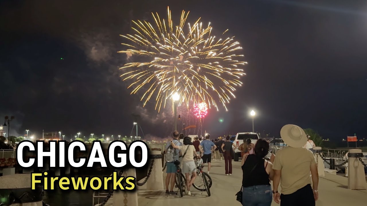 Chicago RiverWalk Hot Summer Day Fireworks Walk on Wednesday | July 23, 2025 | 4K