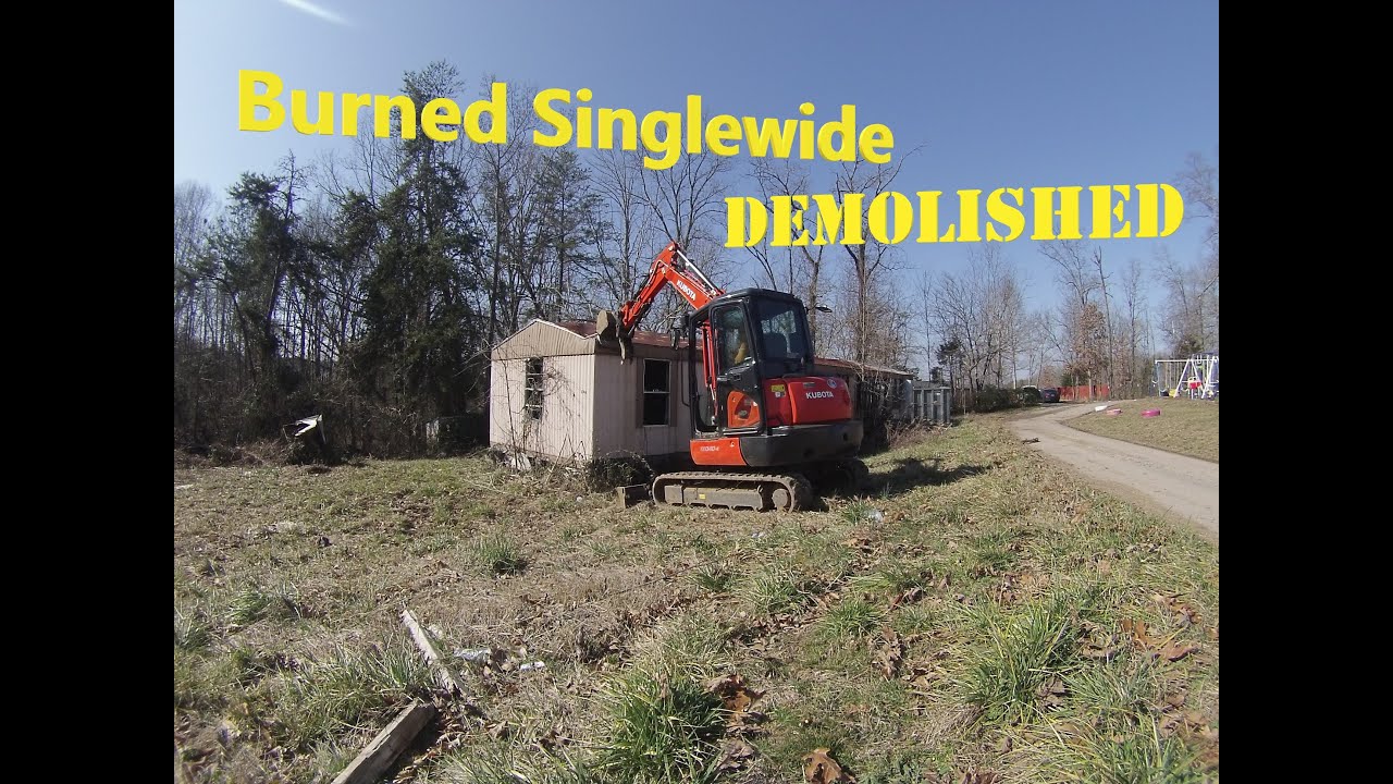 DEMOLISHING A TRAILER - BURNED SINGLEWIDE Mobile Home Trailer