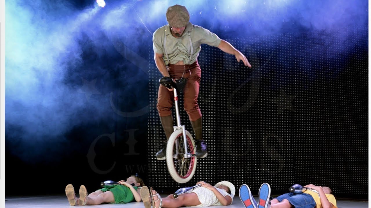 Unicycle   Pedro Sky Circus   Private Even