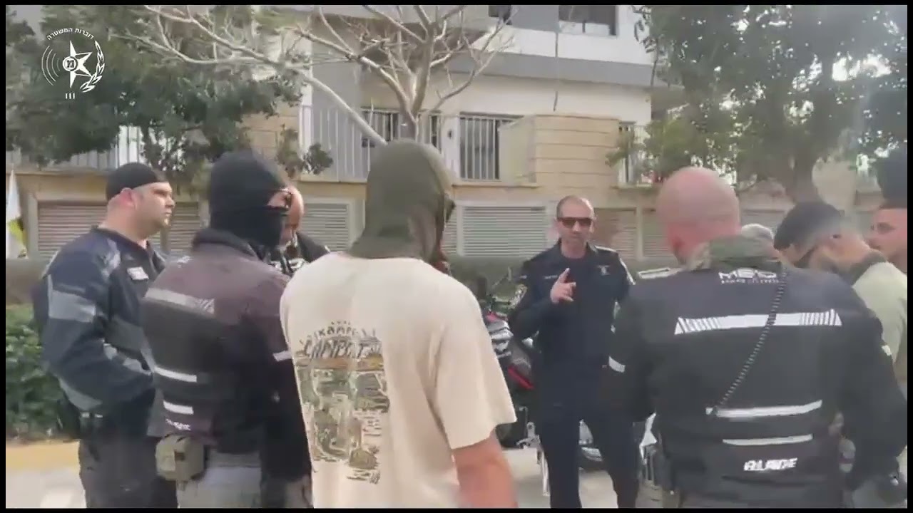מחוז חוף: מבצע אכיפה כנגד כלי רכב משופרים ומרדף אחר כלי רכב בחופי הים