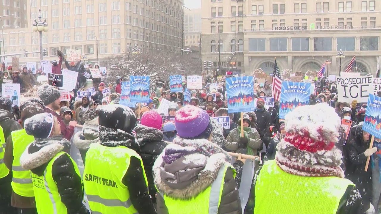 Protesters rally in Chicago despite snow after man is killed by federal agent in Minneapolis