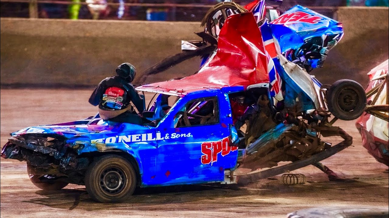 Unlimited Banger Racing: Halloween Carnival Night - King's Lynn 2025 (+ Reliant Robins)