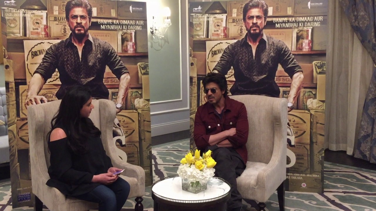 Shah Rukh Khan Interview In Dubai | Raees | MissMalini