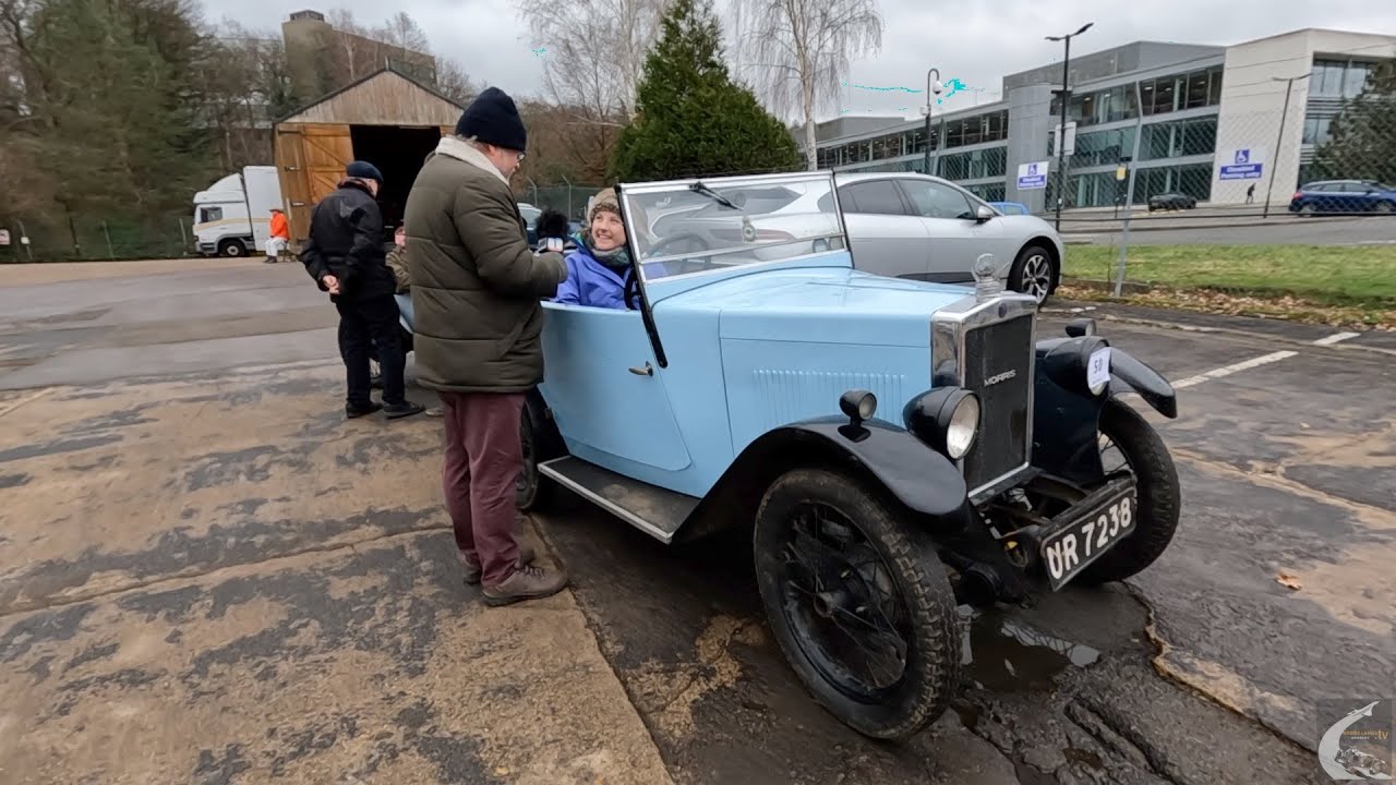 Eleanor Rolph and her 1930 Morris Minor