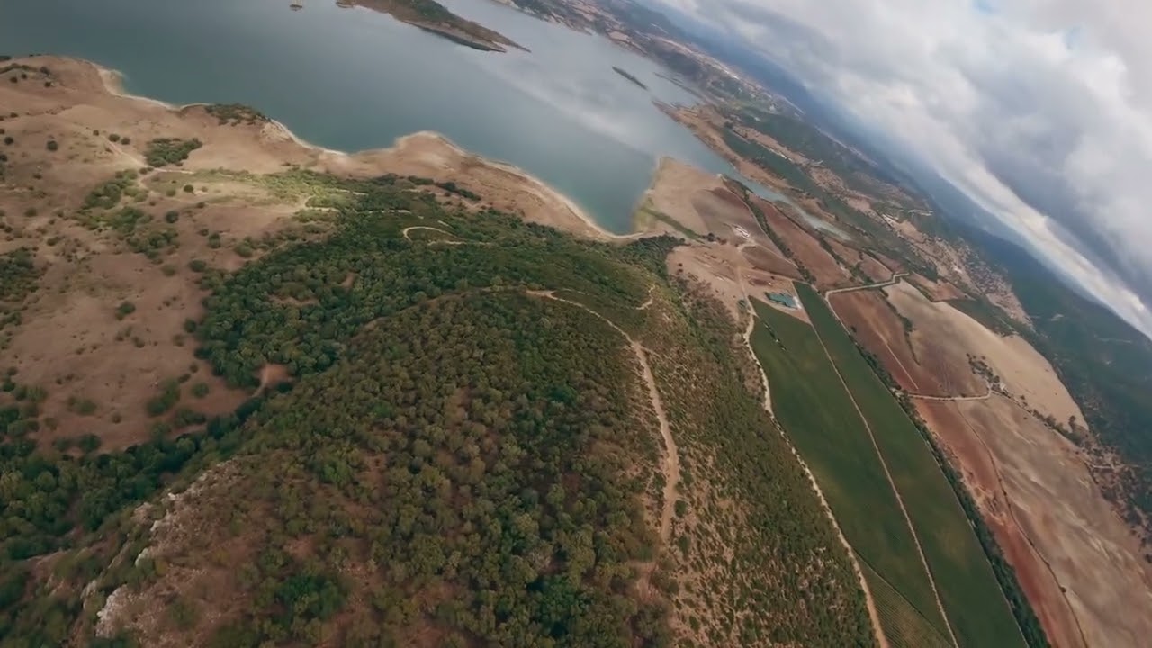Embalse de Guadalcacín - FPV Cinematic Drone Flight - Cádiz, Spain.