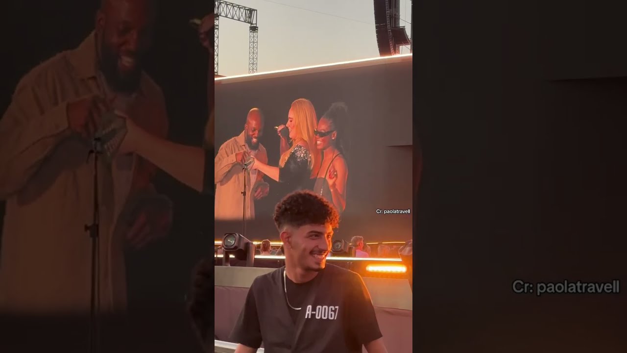 Adele brings fans on stage in Munich | August 10, 2024