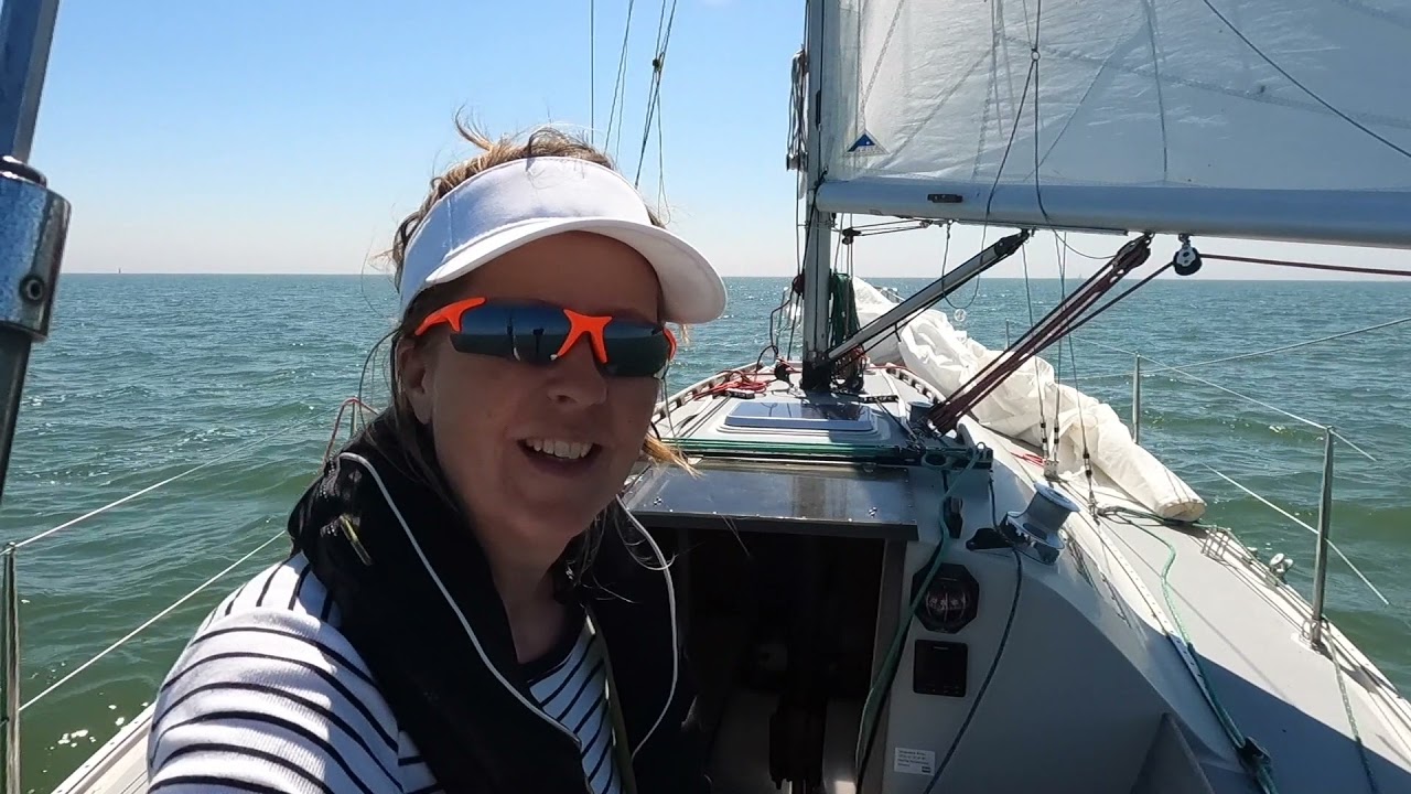 First time Singlehanded Spinnaker sailing - Ep. 2