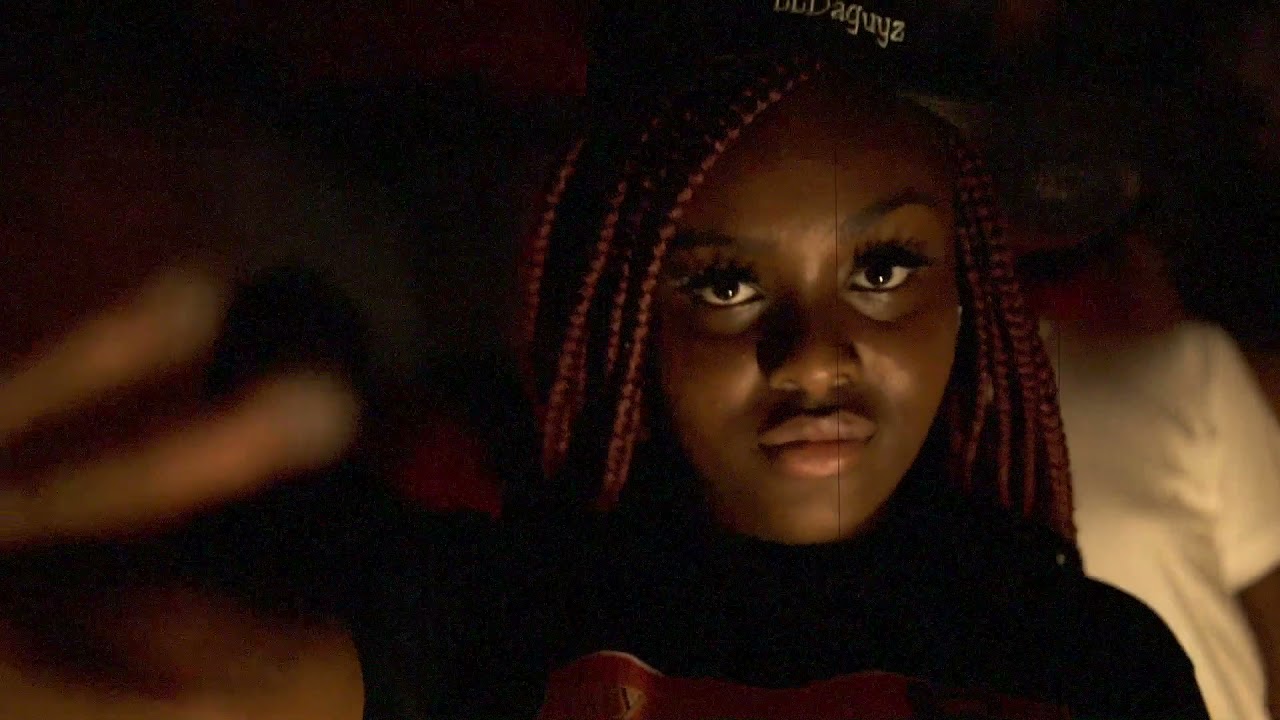 Knick Babie- Red Bout Them