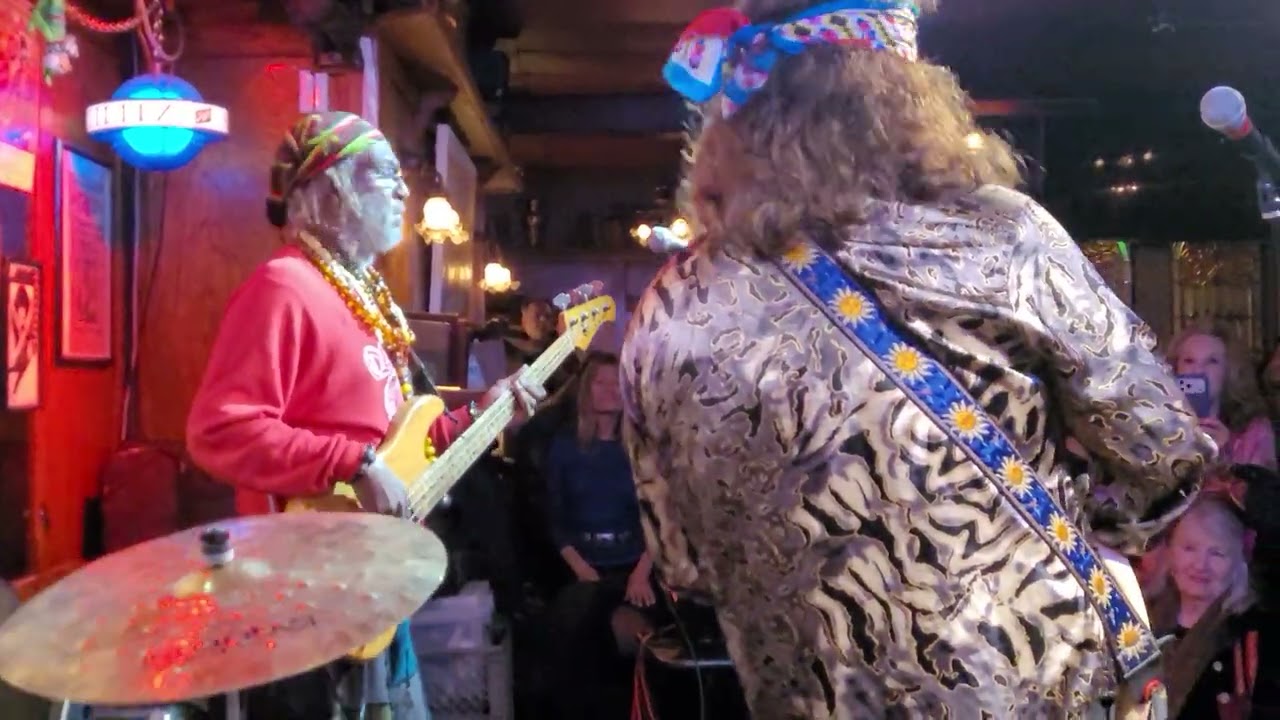 Crazy Tomes, Rock and Roll Rebel, side stage 12-29-25 Maui Sugar Mill