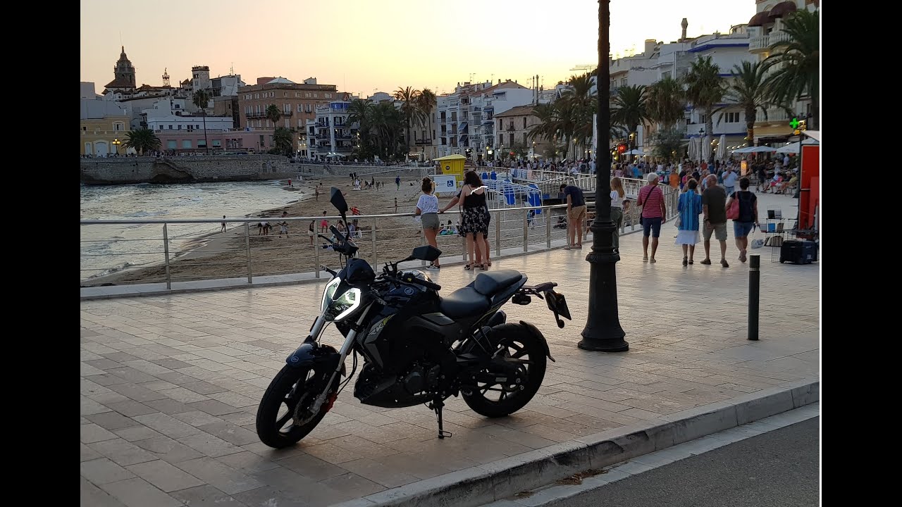 RUTA 3 - PASEO EN MOTO EN EL PASEO, CON FINAL - KEEWAY RKF 125CC
