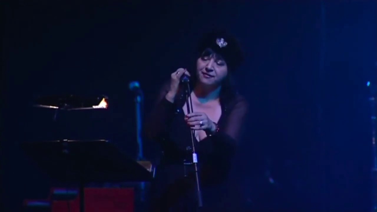 Lydia Lunch plays Queen of Siam - Donaufestival - May 2011 - Knives in my Drain