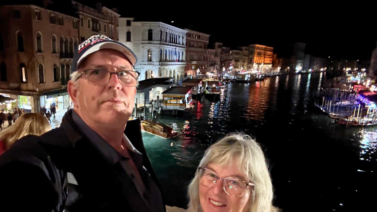 Walking Venice at Night | A Maze of Streets to Rialto Bridge