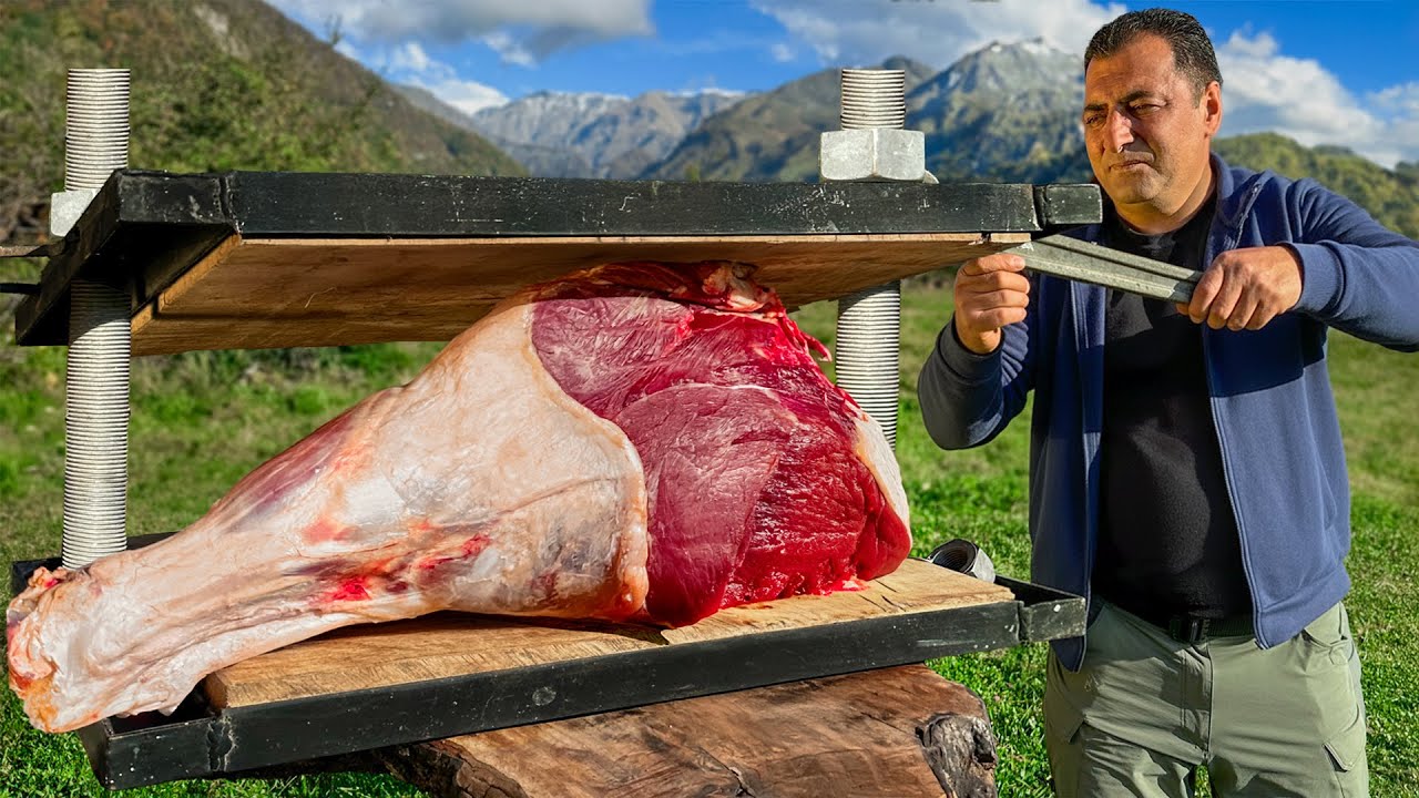 🥩 Ateşsiz Pişmiş Dana But – Tuzla ve Presle Muhteşem Et Lezzeti