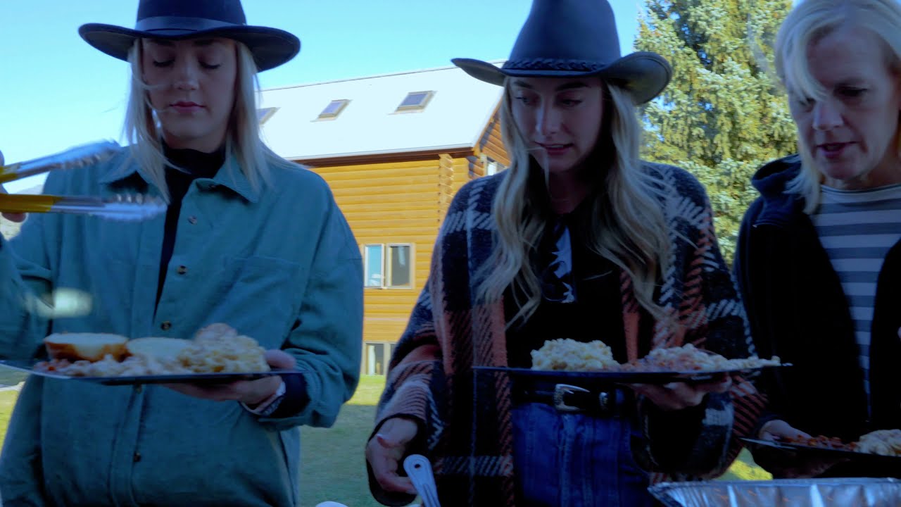 Follow Yer' Nose BBQ & Wildflour Bakery - Emigrant, Montana