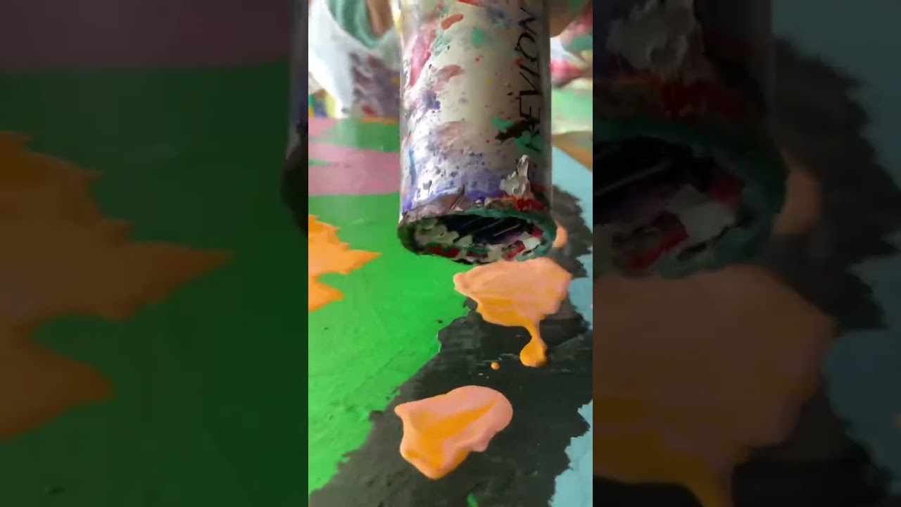 Clara Woods painting a big acrylic canvas #shorts #clarawoods #painting
