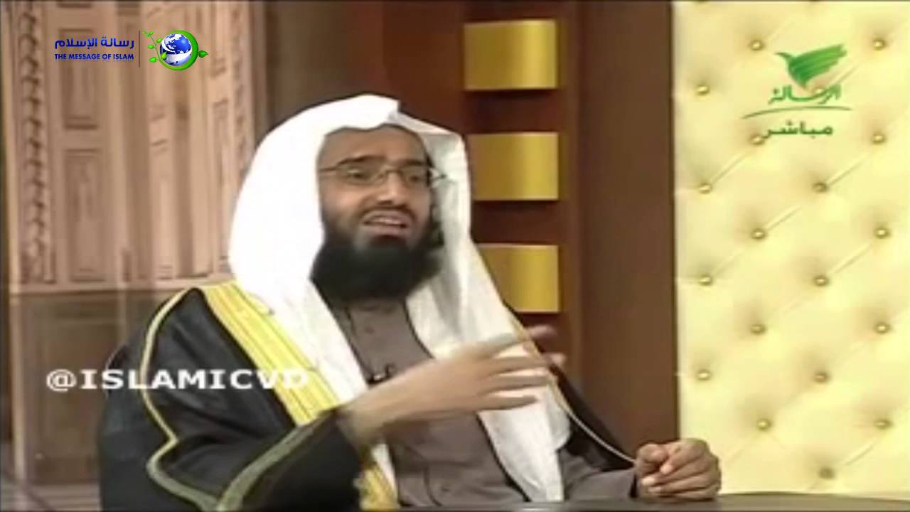 حكم من تجاوز الميقات ولم يرتدي الإحرام