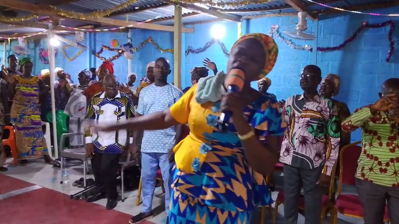 Eglise MEDA située à Bouaké N'gattakro-palmier 