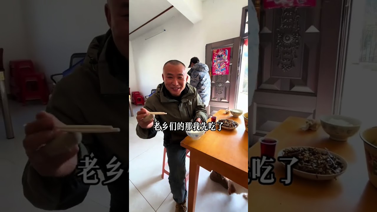 在云雾缭绕的群山深处，隐藏着一户与世隔绝的人家 ，这里没有车马喧嚣，只有风声水声，或许每个人心里都有一座这样的居处，安放疲惫的心灵，找回最初的宁静  #记录真实生活 #大山深处自然美山清水秀好