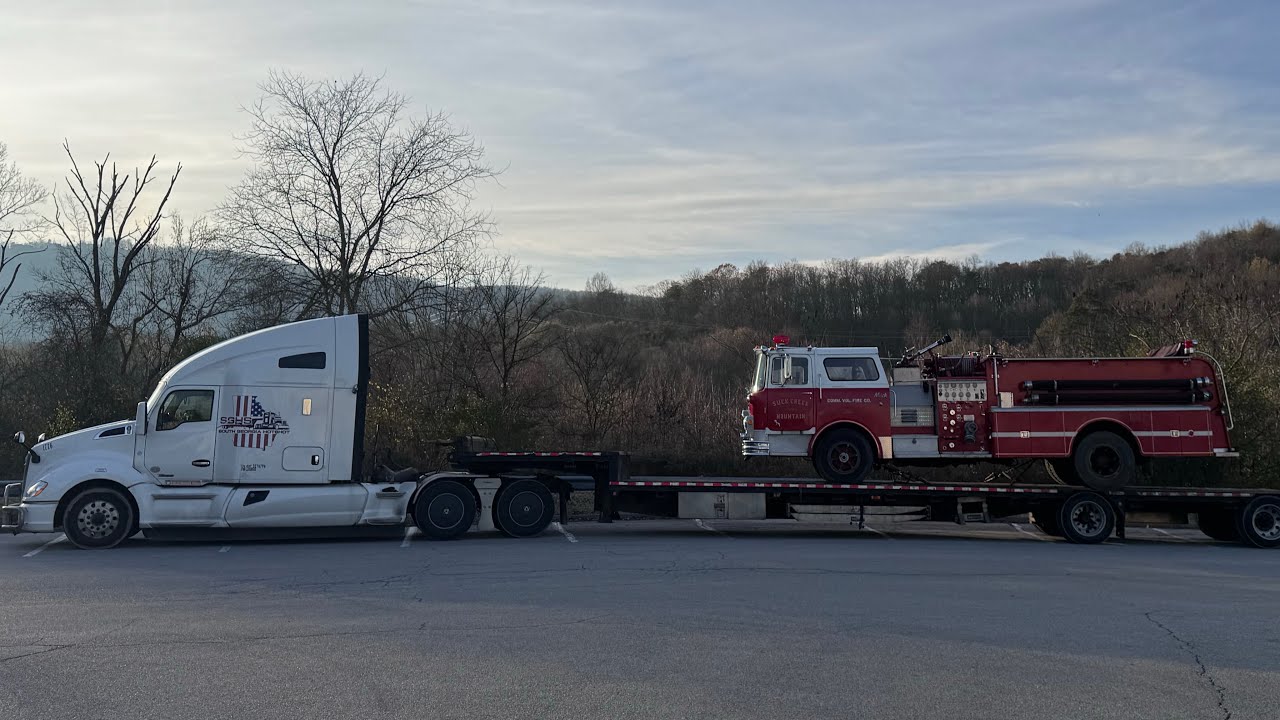 We hauled the first first truck he ever drove! 1072 mack!