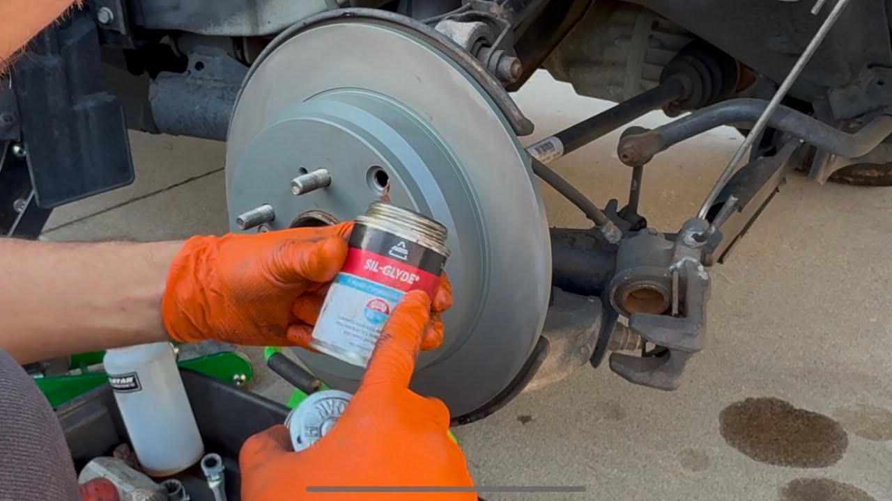 How to do a professional brake job by Quantum Mobile Mechanic