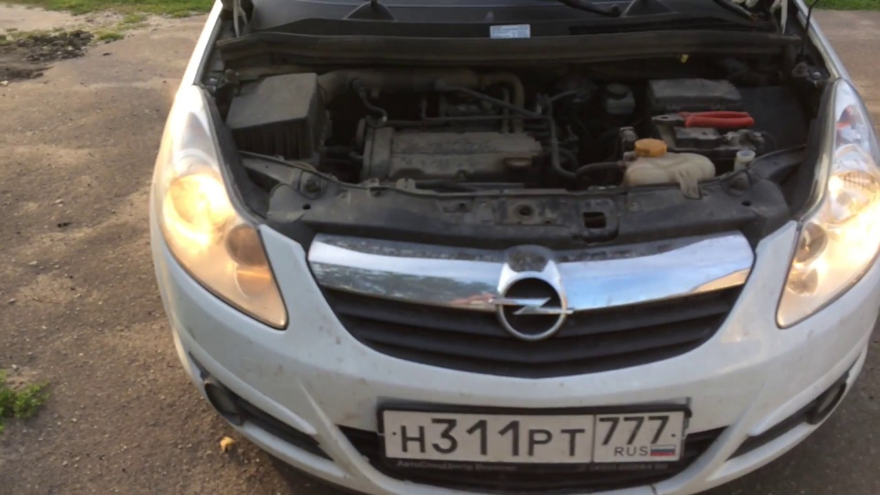 замена клеммы для лампы ближнего света, замена ламп Opel Corsa D 1,4 АКПП 2008 двигатель Z14XEP