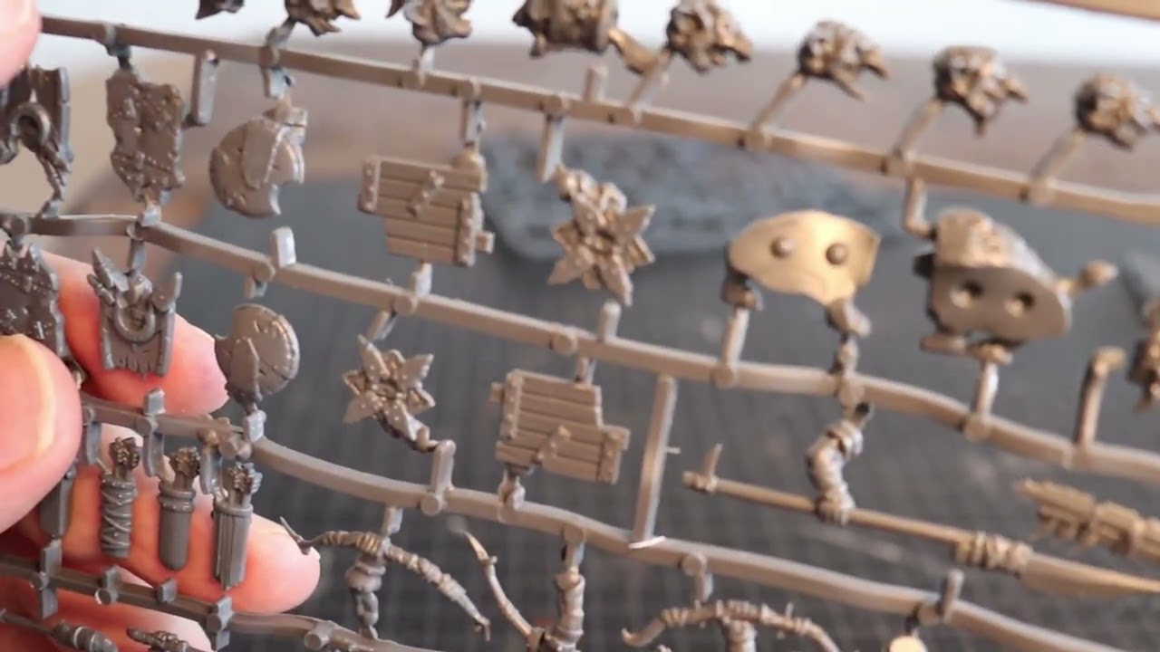 Kings of war Goblin regiment - Unboxing and scale comparison
