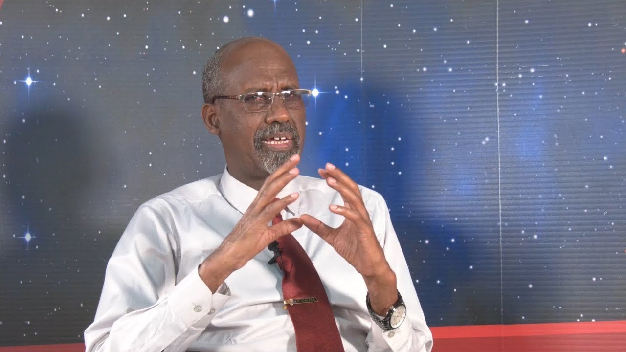 Daawo;- 4 Sano kahor hadalkii Garaad Jaamac Cali oo run noqday, Prof Cali Khaliif ayaa horey...