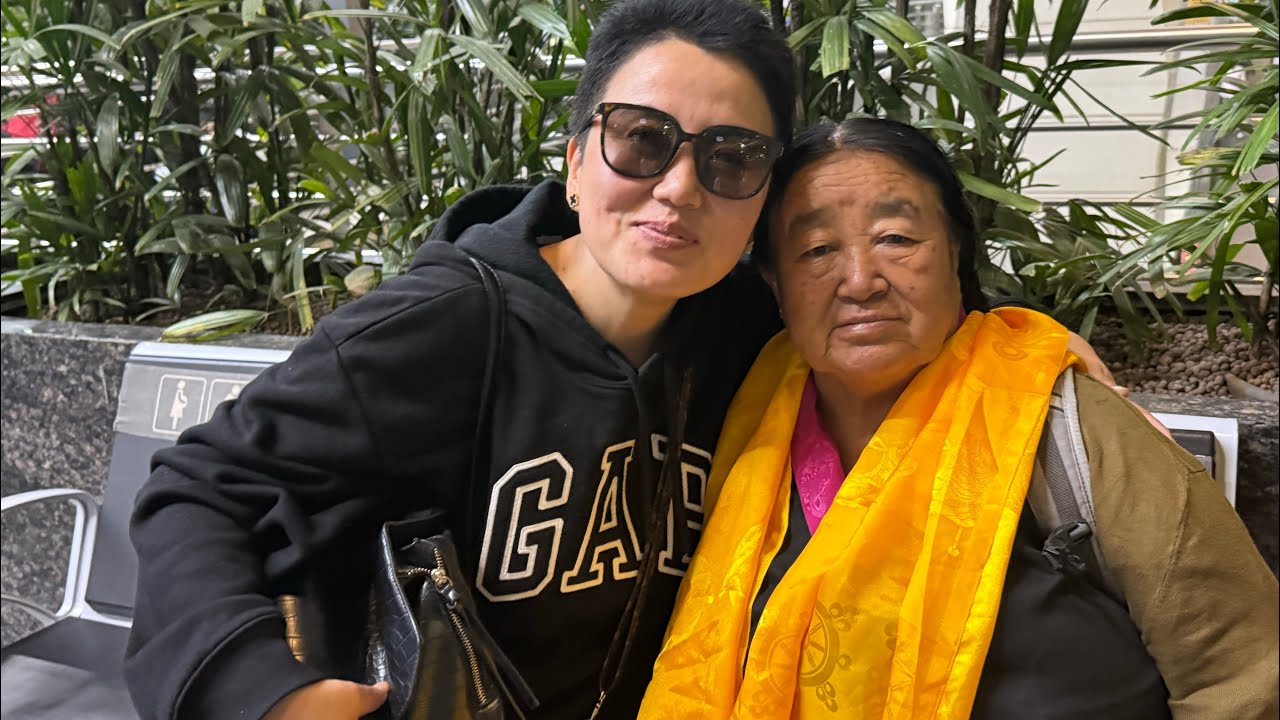 An Emotional Goodbye by my mom to her son❤️🥲😇so take good care of yourself ( part 1 )