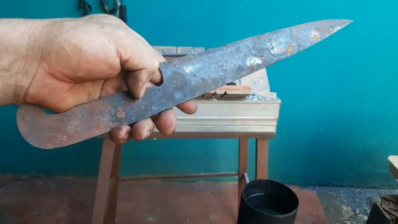 Fazendo uma faca top e rústica de disco de arado