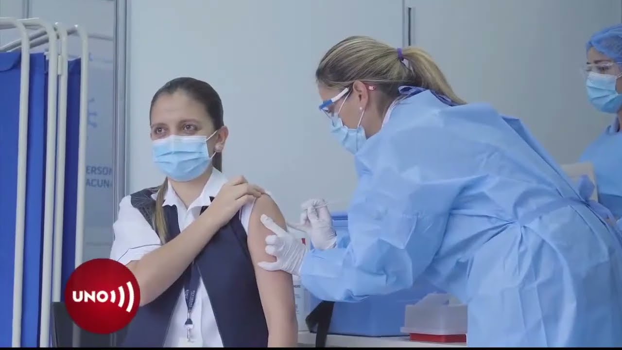 Nivel de contagio sube m&aacute;s rapido que nivel de vacunaci&oacute;n en Colombia