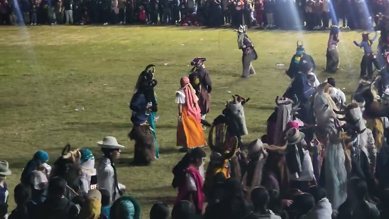 GRUPO MAYAS 🇪🇨 LAPAK LAPAK - EN QUINCHUQUI DISFRAZADOS 2025