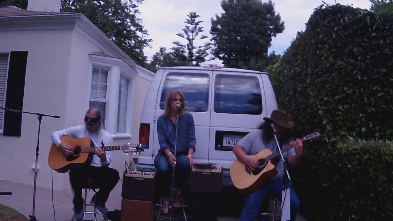 Driveway Party / Zachary All Acoustic & Tuzy Ellis