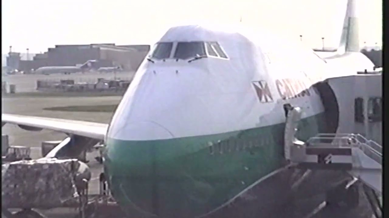 Gatwick Airport - 1990 to 1992