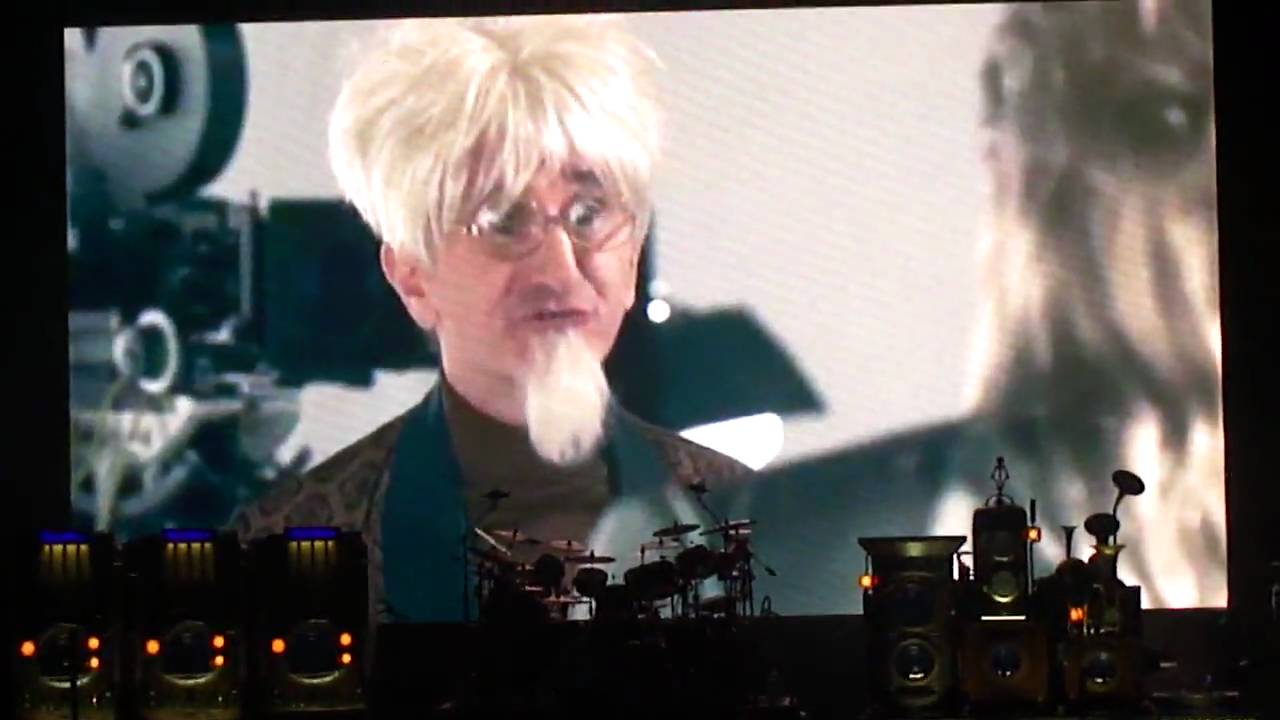 RUSH, GOOD QUALITY!, 2nd Set Intro/Tom Sawyer, Starlight Theater, Kansas City, MO 7/1/2010