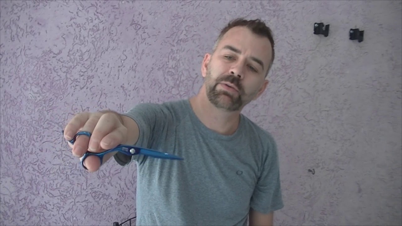 Dicas e Exercícios Para Cabeleireiros Iniciantes vídeo 01