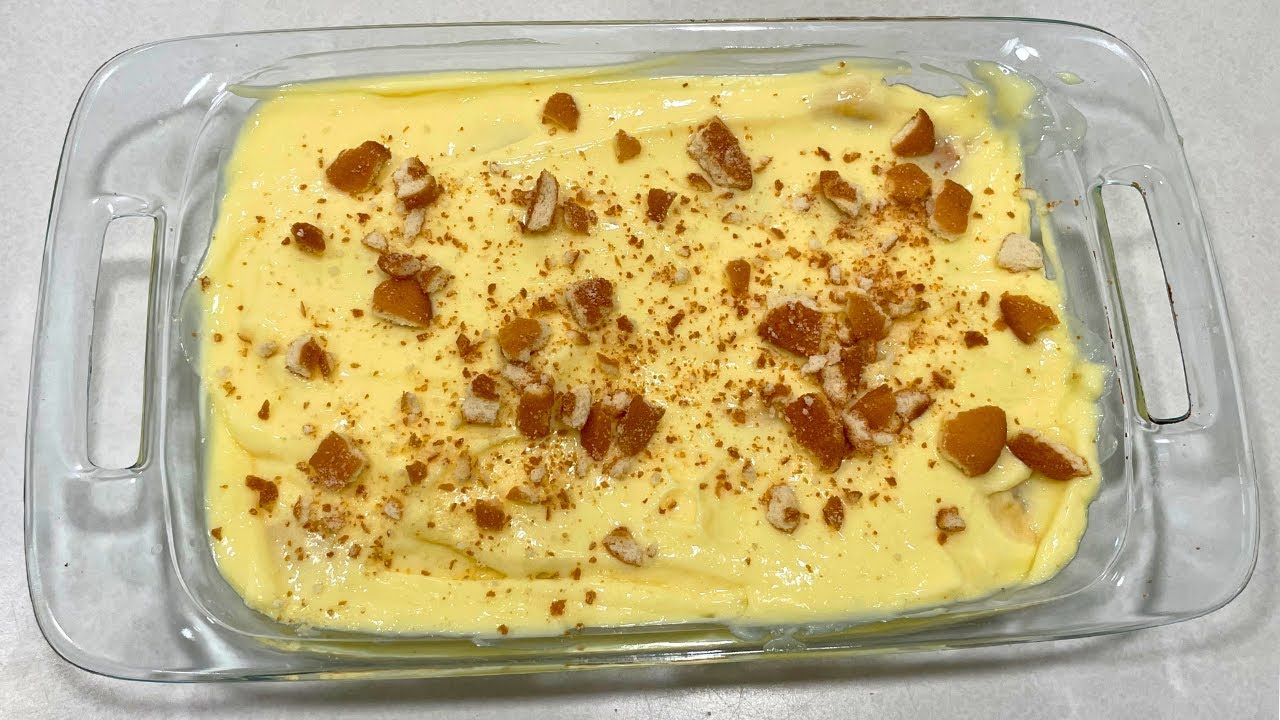 The BEST Banana Pudding Recipe (Easy & Creamy)