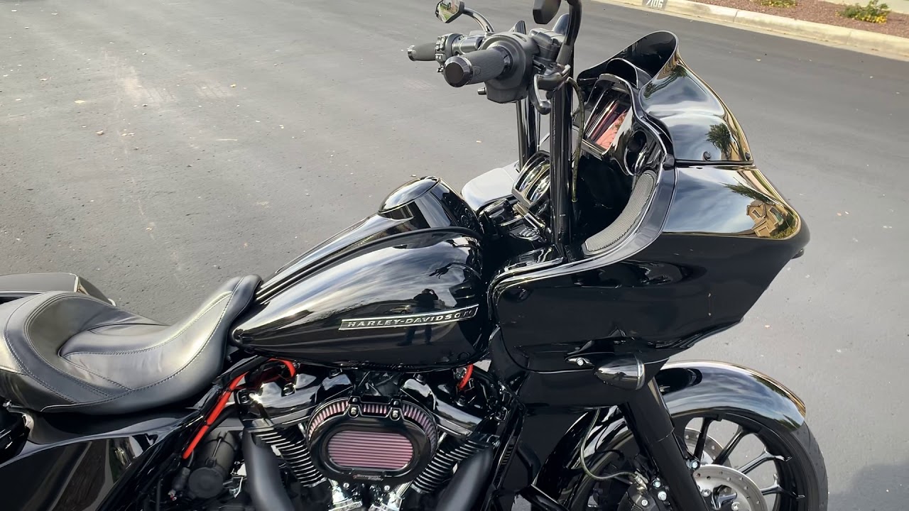 2019 Road Glide Special (CVO Clone), Walk around.