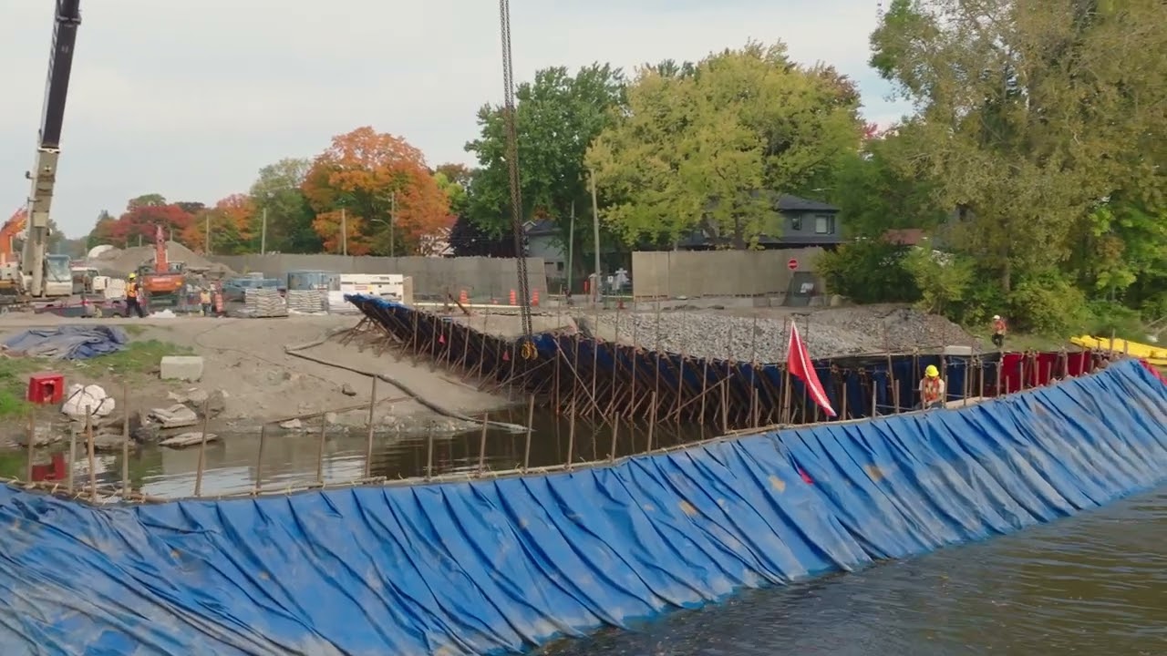Visionner la vidéo de la construction de l'autoroute 19 Bois-des-Filion